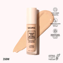 Cargar imagen en el visor de la galería, BASE COMPLETE WEAR SOFT MATTE FOUNDATION MOIRA COSMETICS
