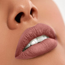 Cargar imagen en el visor de la galería, Matte Intense Lip color Arantza Cosmetics
