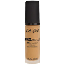 Cargar imagen en el visor de la galería, Base Pro Matte foundation L.A. Girl
